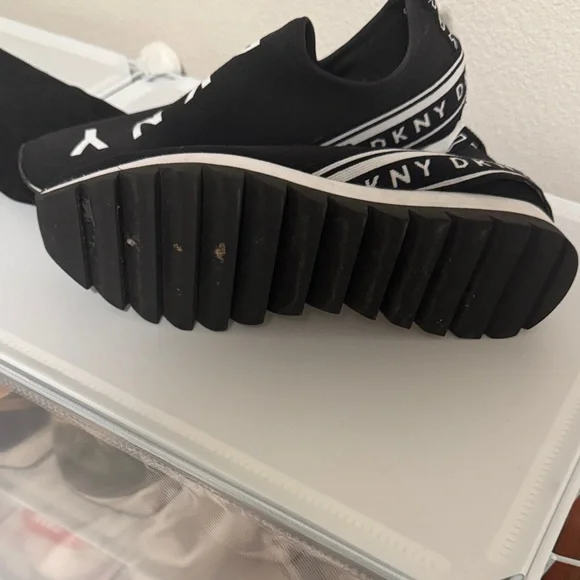 DKNY Black and White Slip-On Shoes - Picture 3 of 4